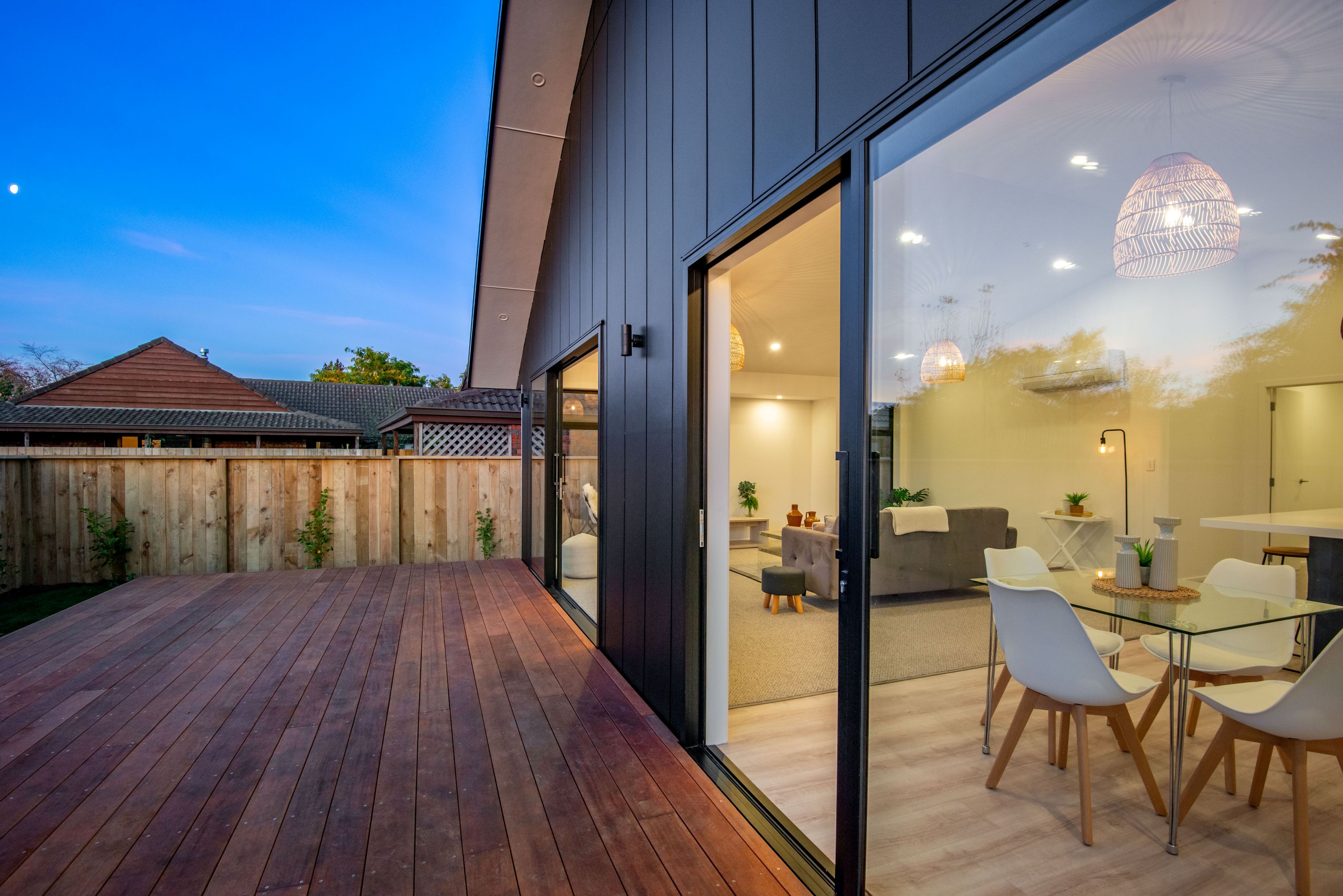 3-bedroom-home-stria-kwila-deck-outdoor-living-landscaping